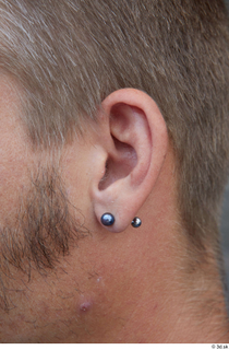 Street  712 ear 0001.jpg